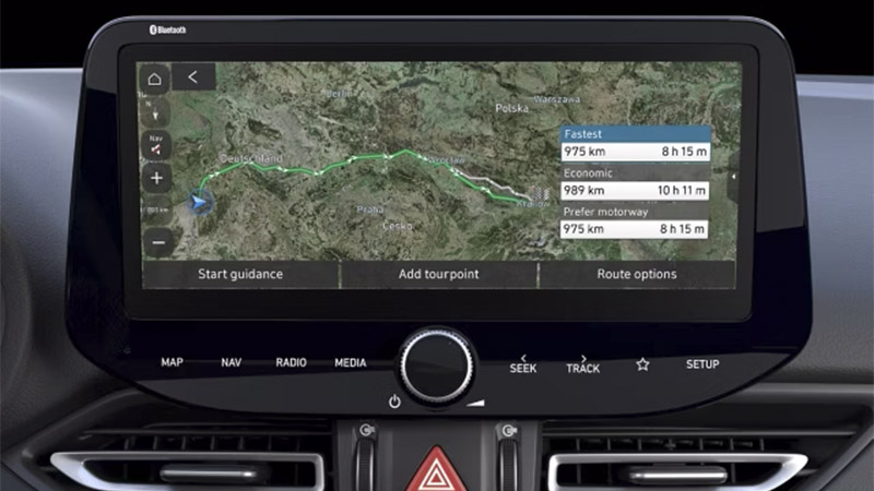 Hyundai i30 Kombi - Connected Routing & Live Services