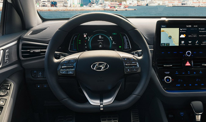Hyundai IONIQ Hybrid - Interiér