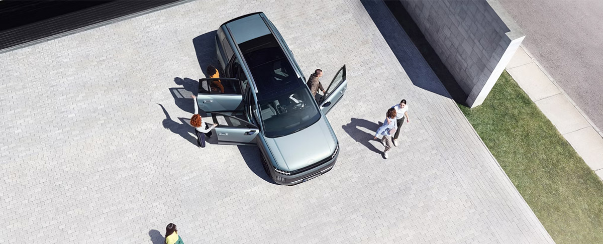 Hyundai IONIQ 9 Hyundai IONIQ 9