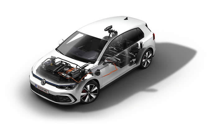 Volkswagen Golf 8 GTE - Spojené síly (Boost)
