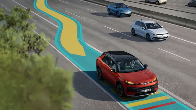 Volkswagen T-Roc - Adaptivní tempomat ACC Volkswagen T-Roc asistenční systémy