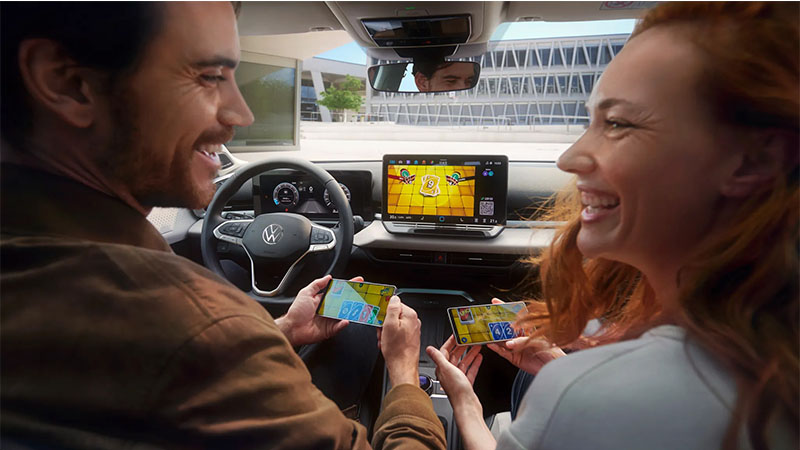 Volkswagen T-Roc - Online navigace a zábava v modelu T- Volkswagen T-Roc interiér vozu