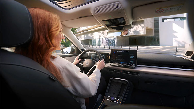 Volkswagen T-Roc - Funkce, které lze dodatečně aktivovat Volkswagen T-Roc interiér vozu