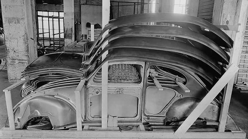 VW - 70 let vývozu automobilů v podobě rozložených sad CKD