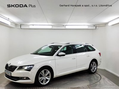 Škoda Superb 2.0 TDI 140kW Style Combi