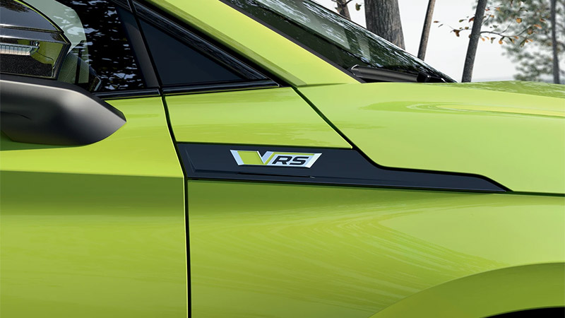 skoda enyaq rs logo